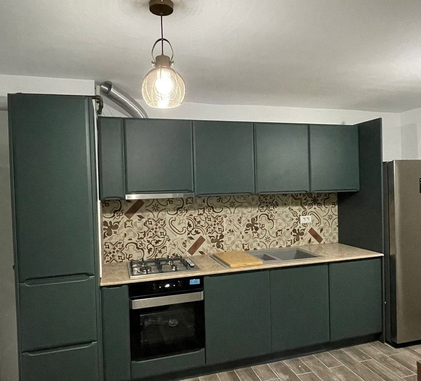 Bucătărie la comandă pentru apartament