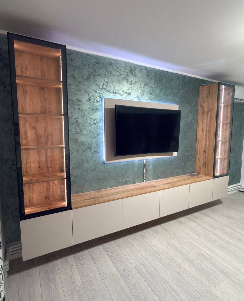 Mobilă living la comandă realizată de Damasc Home